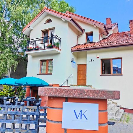 Villa Krasnowolska Airport Varsó Kültér fotó